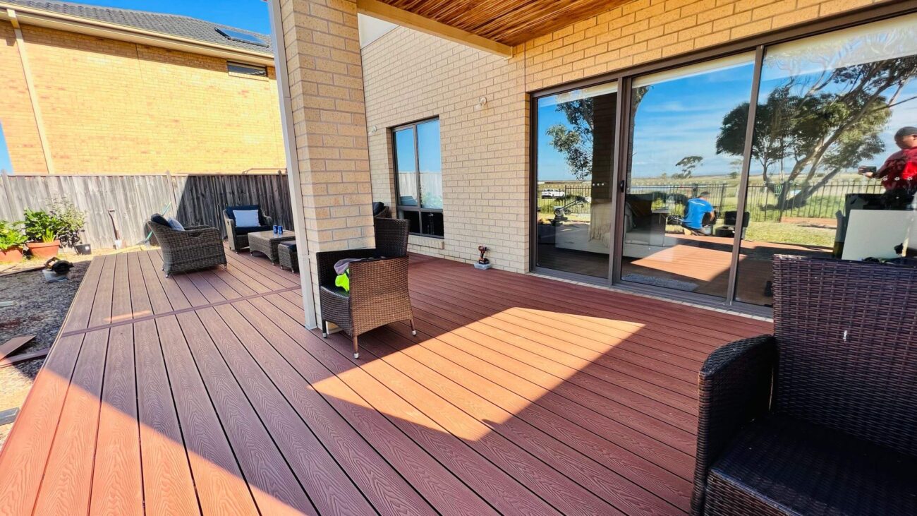 This article will provide homeowners with important information on installing decking in their gardens. Learn more about composite decking here.